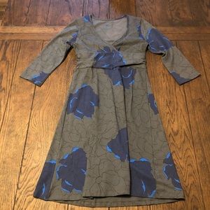 Patagonia Margot dress size small grey with blue flower cotton dress